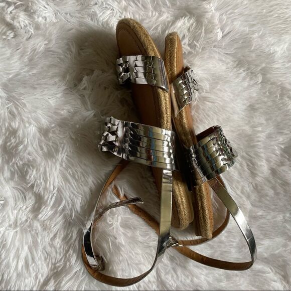 Corso Como Metallic Sandals Leather Silver Strappy Women’s Size 7.5 - Picture 9 of 12